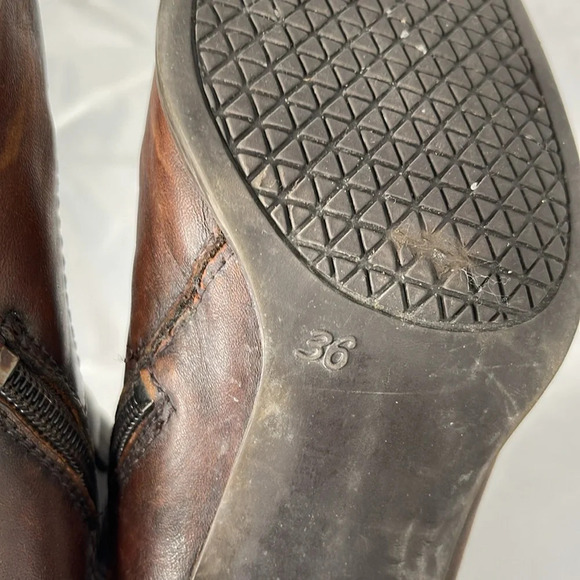 VINTAGE Y2K Spring Distressed Brown Leather Square Toe Over the Ankle Boots 36 - Picture 11 of 16